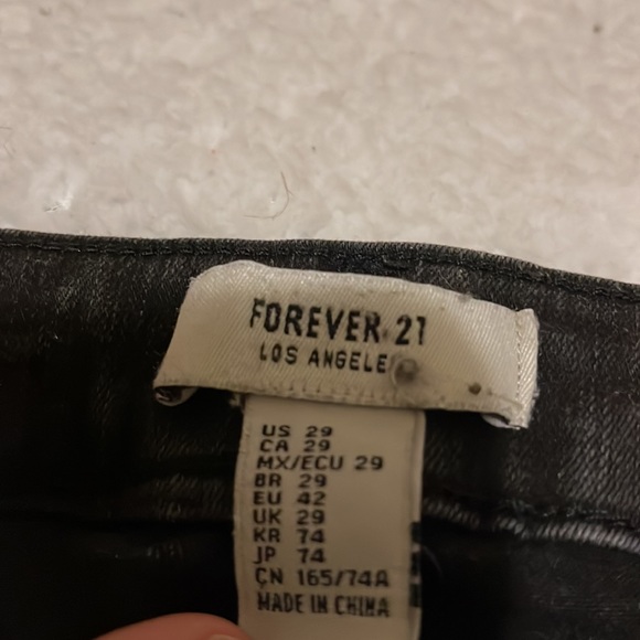 Forever 21 Skinny Jeans - Picture 3 of 3